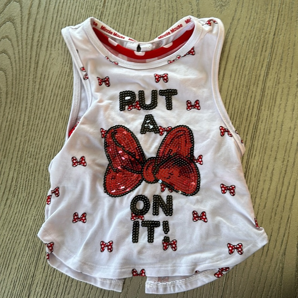 Put a bow on it Minnie Shirt - XXS